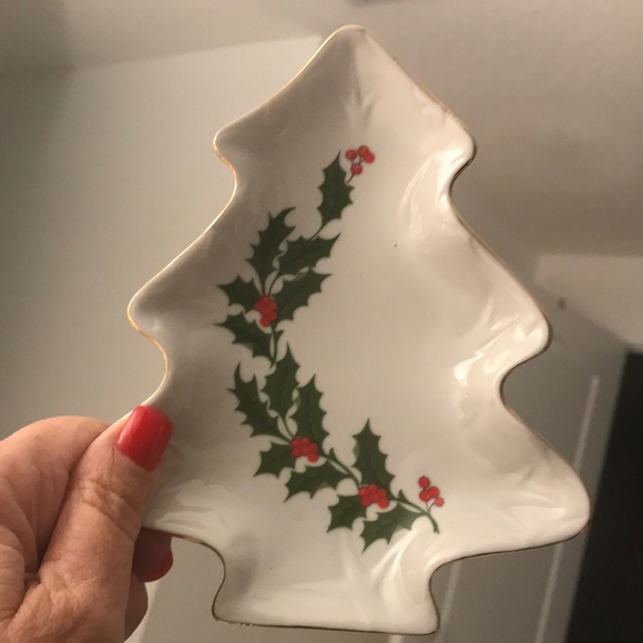 Other - Vintage porcelain Xmas Tree dish w gold trim and design